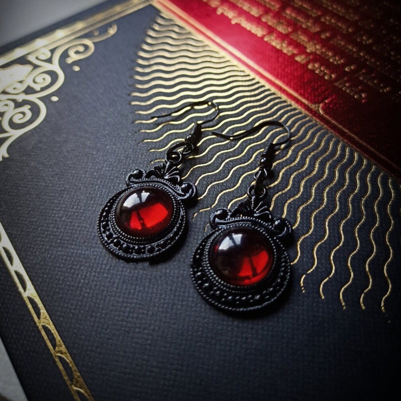 Wholesale  Gothic retro punk bat skeleton butterfly pendant ladies earrings